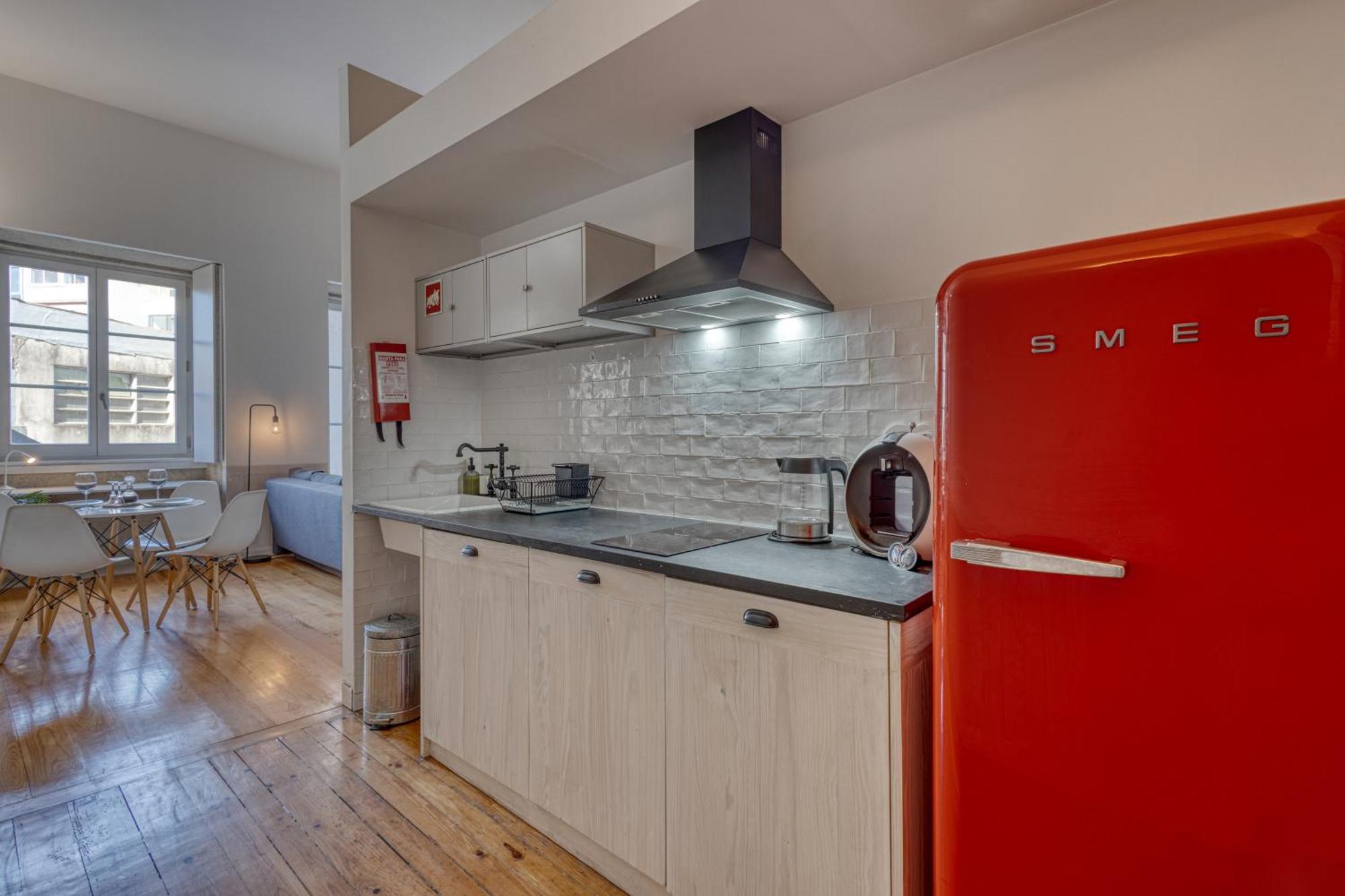 Formosa Patio With Free Parking Apartment Порто Екстериор снимка